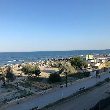 Sea View Luxury Apartment Navodari
